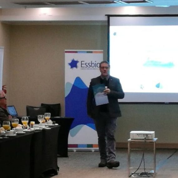 CRHIAM organizó mesa de agua y ambiente en Concepción