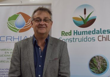 Experto de la U. de Aarhus expuso sobre humedales y su relación con la agricultura durante visita a CRHIAM