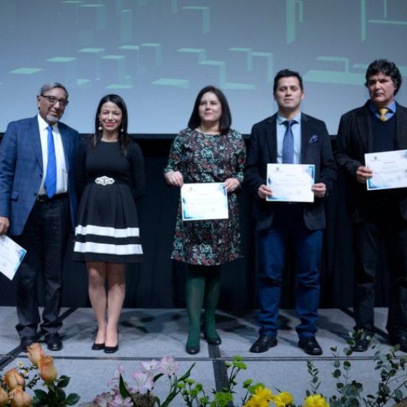 Investigadores de CRHIAM fueron destacados en premios «Ciencia con Impacto»