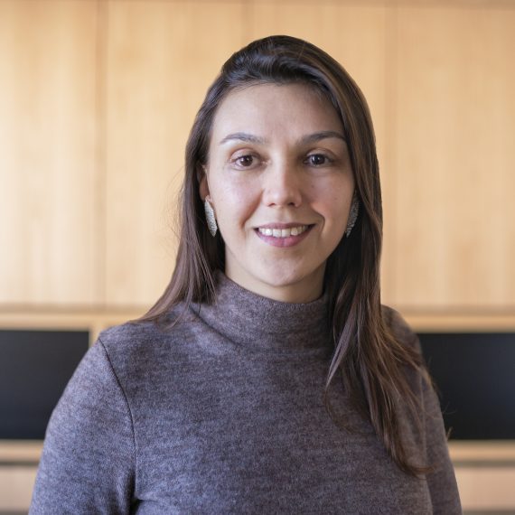 Dra. Silvia Díaz asume como nueva ministra de Ciencia, Tecnología, Conocimiento e Innovación