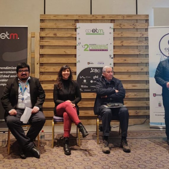 Investigadores asociados CRHIAM participaron del primer ETMday realizado en Concepción