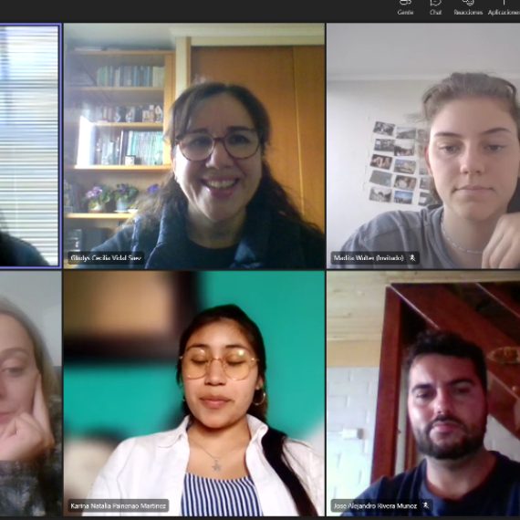 Directora de CRHIAM dictó charla sobre la trayectoria del Centro para estudiantes del Magister en Ciencias Regionales de la UdeC