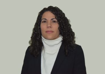Destacada investigadora de CRHIAM toma el timón como directora del programa del Doctorado en Ciencias Ambientales