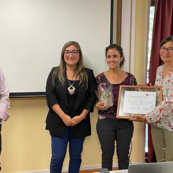 Investigadora postdoctoral de CRHIAM recibió premio a Joven Investigadora por el Cambio Climático
